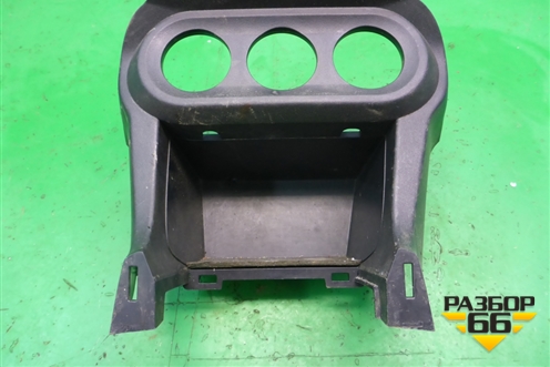 Ящик передней консоли (8010A127ZZ) для Mitsubishi Lancer-X с 2007г (Лансер)