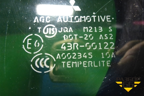 Стекло двери задней левой форточка (седан) для Mitsubishi Lancer-X с 2007г (Лансер)