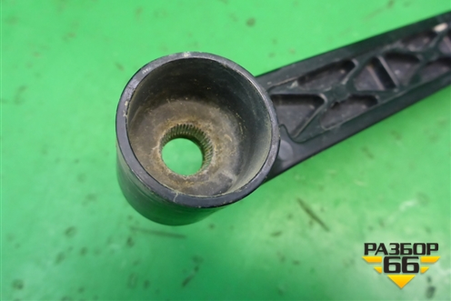 Поводок стеклоочистителя правый для Mitsubishi Lancer-X с 2007г (Лансер)