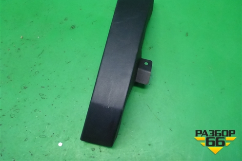 Накладка на торпедо (центральная правая) (8006AD66ZZ) для Mitsubishi Lancer-X с 2007г (Лансер)