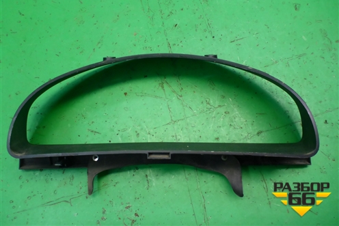 Накладка на щиток приборов (848303E000) для Kia Sorento I с 2002-2011г (Соренто 1)