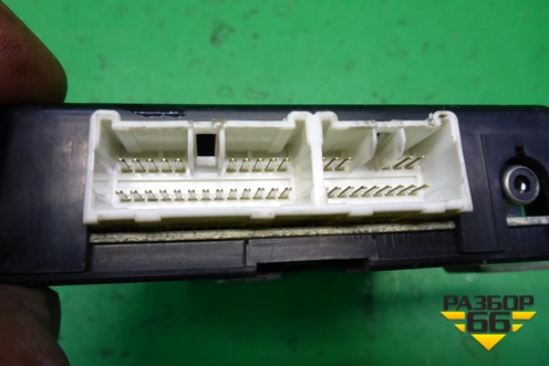 Блок электронный (954003E100) для Kia Sorento I с 2002-2011г (Соренто 1)