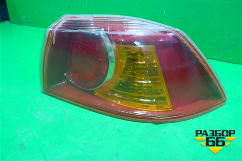 Фонарь задний наружный правый (до 2012г седан) (8330A110) для Mitsubishi Lancer-X с 2007г (Лансер)