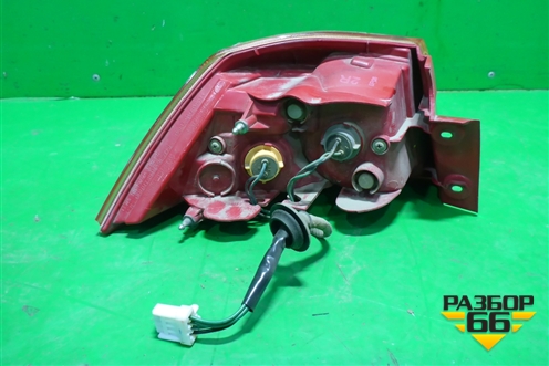 Фонарь задний наружный правый (до 2012г седан) (8330A110) для Mitsubishi Lancer-X с 2007г (Лансер)