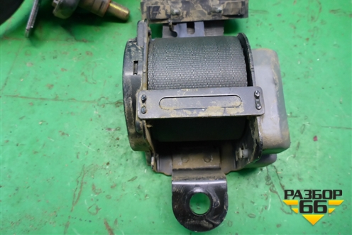 Ремень безопасности задний левый (3 ряд) для Kia Sorento I с 2002-2011г (Соренто 1)