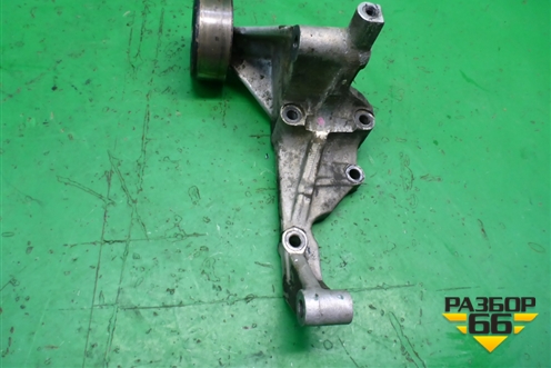 Кронштейн генератора (2.5л D4CB) для Kia Sorento I с 2002-2011г (Соренто 1)