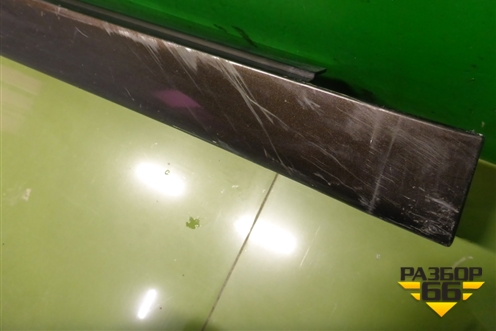 Накладка на порог наружная правая (877523Z000) для Hyundai i40 с 2011г (Ай40)