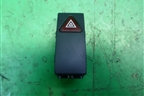 Кнопка аварийной сигнализации (2129052500) для Mercedes Benz E-Klass W212 с 2009-2016г (Е)