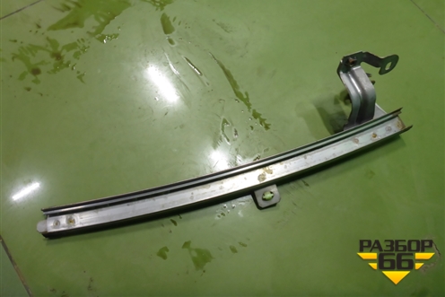 Направляющая стекла (переднего правого) для Mitsubishi Outlander XL с 2006-2012г (Аутлендер ХЛ)