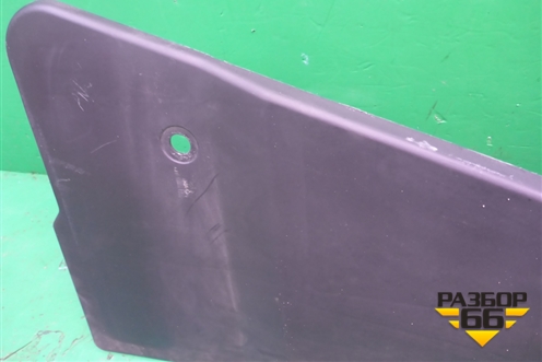 Накладка внутренняя (за задним сиденьем левая) (96517647) для Chevrolet Evanda с 2004г (Эванда)