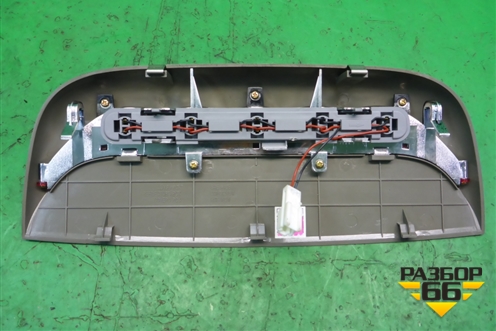 Фонарь задний стоп сигнал для Chevrolet Evanda с 2004г (Эванда)