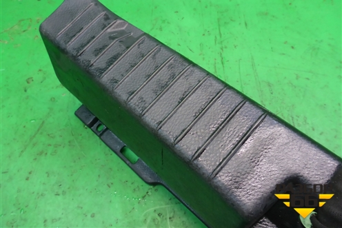 Обшивка багажника на заднюю панель (96327354) для Chevrolet Evanda с 2004г (Эванда)