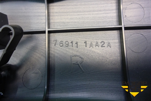 Обшивка стойки лобового стекла правая (769111AA2A) для Nissan Murano (Z51) с 2007-2015г (Мурано)