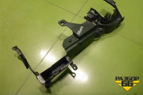 Дефлектор радиатора правый (30764573) для Volvo XC60 с 2008-2017г (ХС60)