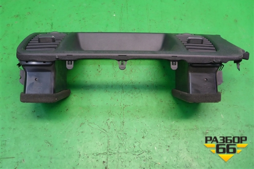 Дефлектор воздушный центральный (687501AA0A) для Nissan Murano (Z51) с 2007-2015г (Мурано)