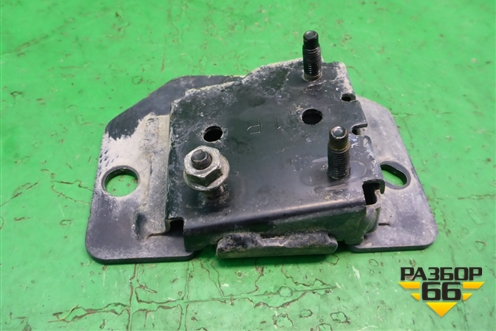 Кронштейн усилителя заднего бампера правый для Nissan Murano (Z51) с 2007-2015г (Мурано)