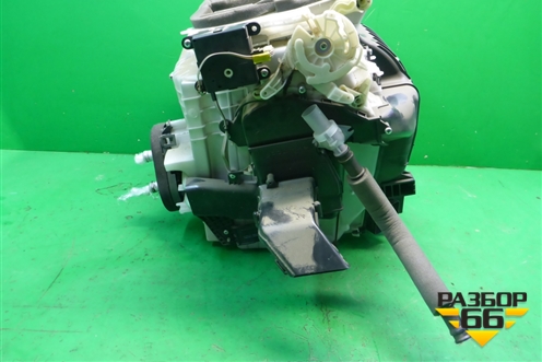 Корпус отопителя (под радиатор, левый руль) (271101AA1A) для Nissan Murano (Z51) с 2007-2015г (Мурано)