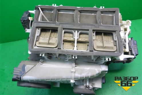 Корпус отопителя (под радиатор, левый руль) (271101AA1A) для Nissan Murano (Z51) с 2007-2015г (Мурано)