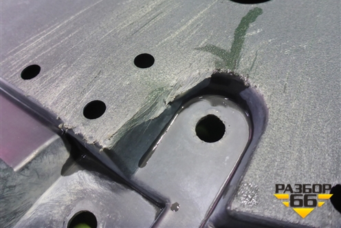 Пыльник переднего бампера центральный (5261848020) для Lexus RX 350 c 2015г (РХ)