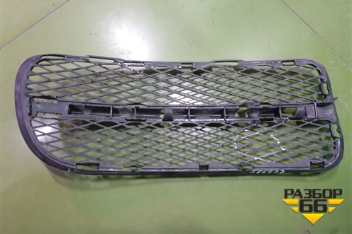 Решетка в передний бампер левая (до 2006г) (7L6853665A) для Volkswagen Touareg c 2002-2010г (Туарег)