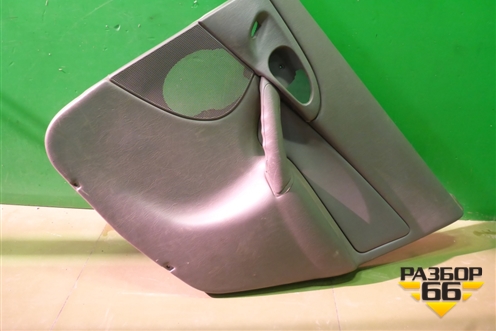 Обшивка двери задней правой под электрику (седан) для Ford Focus 1 с 1998-2004г (Фокус)