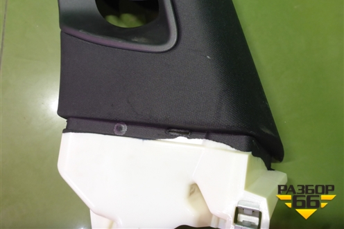 Обшивка стойки задняя верхняя правая (4M0867288H) для Audi Q7 c 2015г (Ку 7)