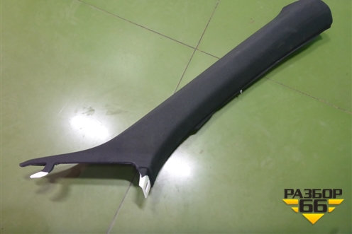 Обшивка стойки лобового стекла правая (4M0867234M) для Audi Q7 c 2015г (Ку 7)