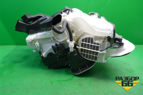 Корпус отопителя (правый руль) (272103UR2A) для Nissan X-Trail (Т31) с 2007-2014г (Хтраил)