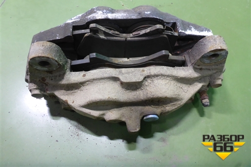 Суппорт передний правый (4773060280) для Toyota Land Cruiser (200) с 2008г (Ленд Крузер)