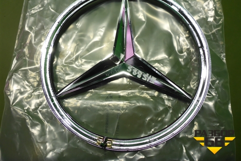 Эмблема (новая) (A4068100018) для Mercedes Benz TRUCK Axor 2 с 2004г (Аксор)