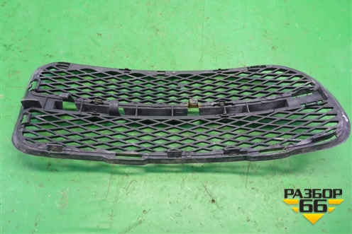 Решетка в передний бампер левая (до 2006г) (7L6853666A) для Volkswagen Touareg c 2002-2010г (Туарег)