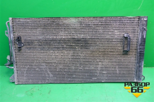 Радиатор кондиционера (4L0260401A) для Volkswagen Touareg c 2002-2010г (Туарег)
