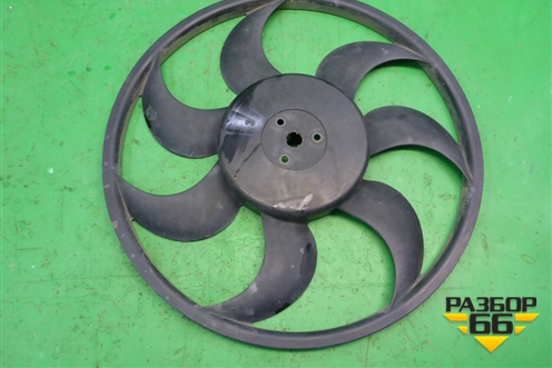 Крыльчатка вентилятора для Volkswagen Touareg c 2002-2010г (Туарег)