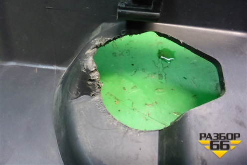 Накладка порога внутренняя переднего левого (передняя часть) (7L0863483) для Volkswagen Touareg c 2002-2010г (Туарег)