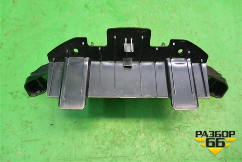 Кронштейн (щитка приборов) (7L6858435) для Volkswagen Touareg c 2002-2010г (Туарег)