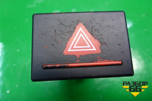 Кнопка аварийной сигнализации (7L6953235) для Volkswagen Touareg c 2002-2010г (Туарег)