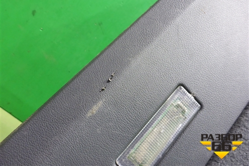 Обшивка багажника левая (7L6867037AB) для Volkswagen Touareg c 2002-2010г (Туарег)