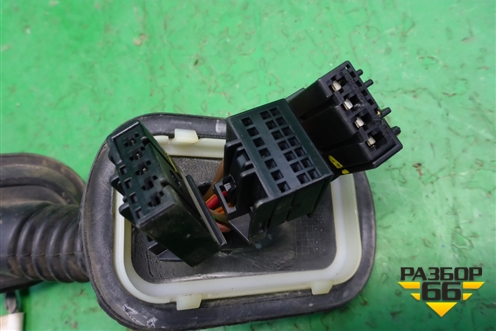 Проводка двери задней левой (7L6971694D) для Volkswagen Touareg c 2002-2010г (Туарег)