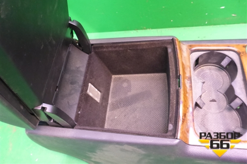 Подлокотник для Volkswagen Touareg c 2002-2010г (Туарег)