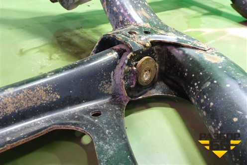 Балка задняя (7L0500041) для Volkswagen Touareg c 2002-2010г (Туарег)