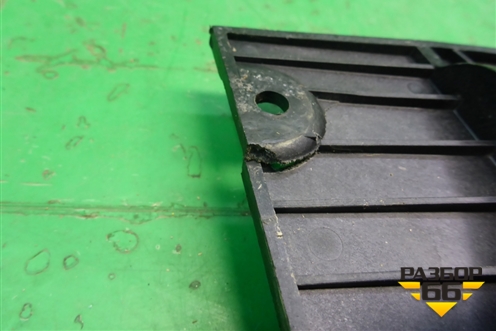 Пол багажника (левая часть) (7L5863527K) для Volkswagen Touareg c 2002-2010г (Туарег)