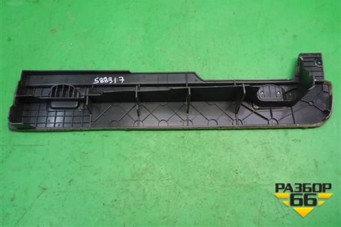 Пол багажника (правая часть) (7L6863528F) для Volkswagen Touareg c 2002-2010г (Туарег)