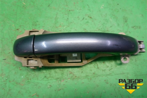 Ручка наружная двери передней правой (7L0837886C) для Volkswagen Touareg c 2002-2010г (Туарег)