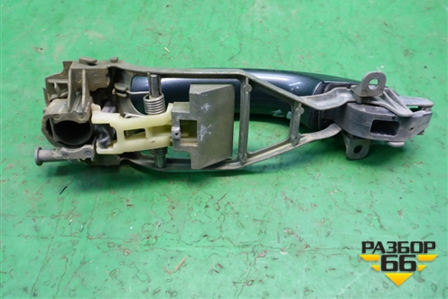 Ручка наружная двери задней правой (7L0839886A) для Volkswagen Touareg c 2002-2010г (Туарег)