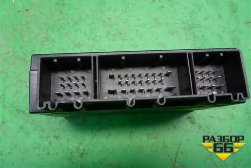 Блок комфорта (7L0959933E) для Volkswagen Touareg c 2002-2010г (Туарег)