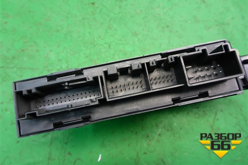 Моторчик стеклоподъёмника задний правый (7L0959704) для Volkswagen Touareg c 2002-2010г (Туарег)