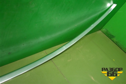 Молдинг крыши левый (над дверями) для Volkswagen Touareg c 2002-2010г (Туарег)