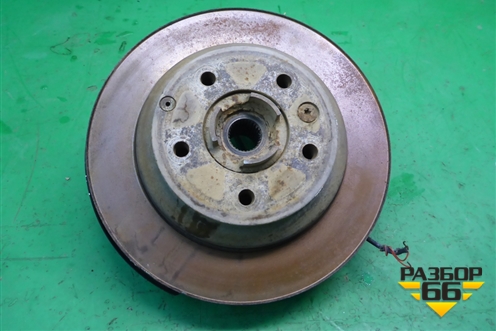 Кулак задний левый (7L0505435B) для Volkswagen Touareg c 2002-2010г (Туарег)