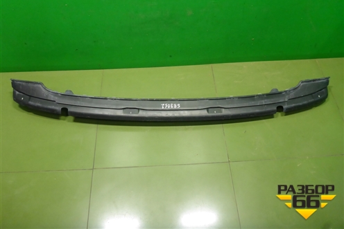 Кронштейн заднего бампера центральный (4M0807458) для Audi Q7 c 2015г (Ку 7)