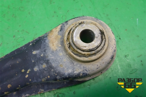 Рычаг задний поперечный для Volkswagen Touareg c 2002-2010г (Туарег)